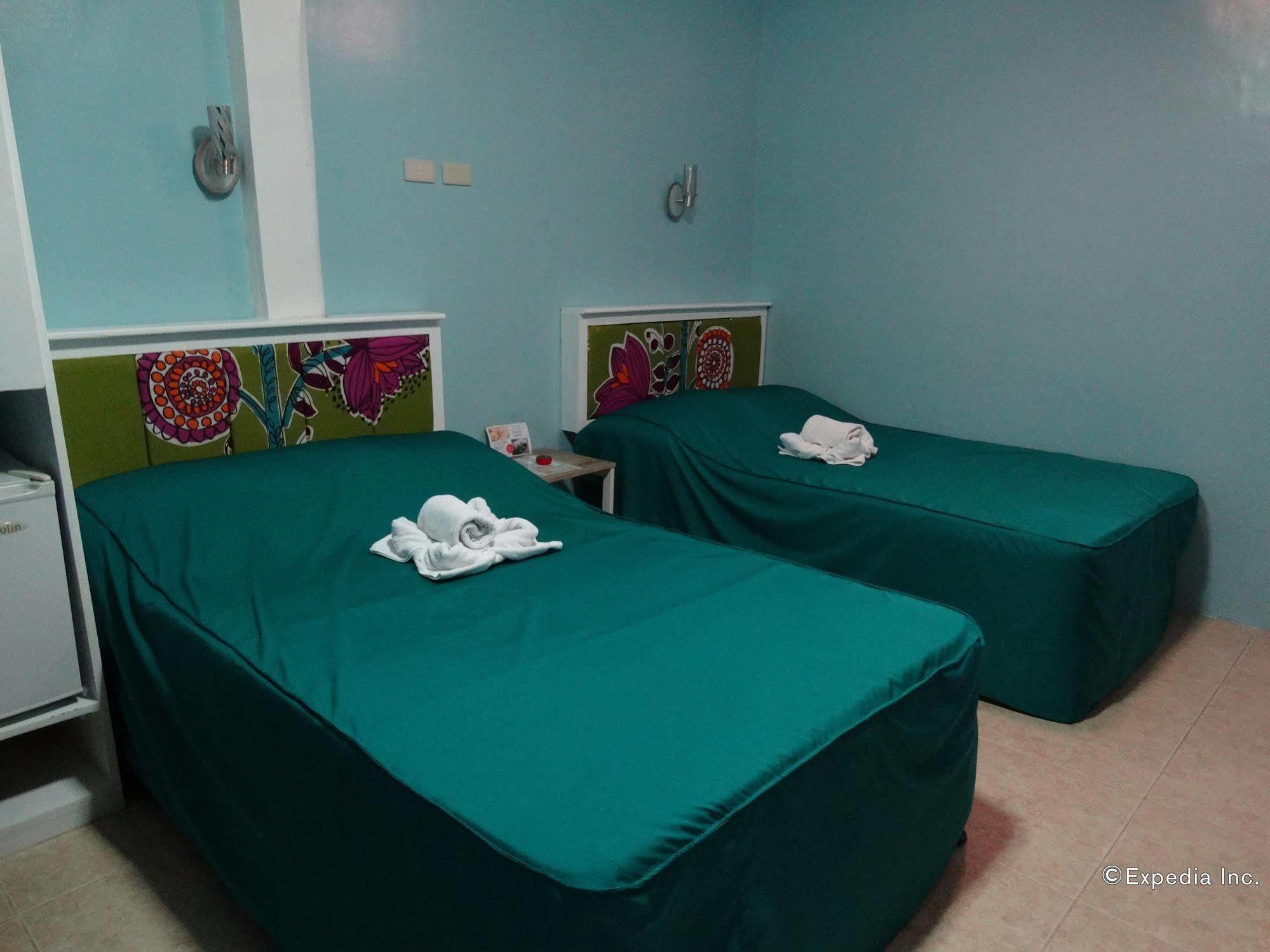 Casa Munda Bed & Breakfast Davao Exterior photo