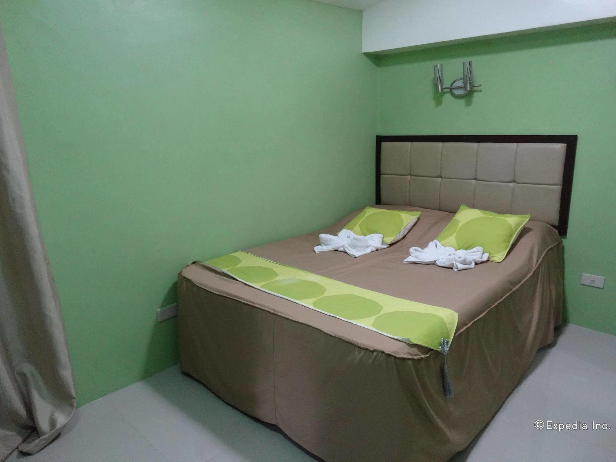 Casa Munda Bed & Breakfast Davao Exterior photo