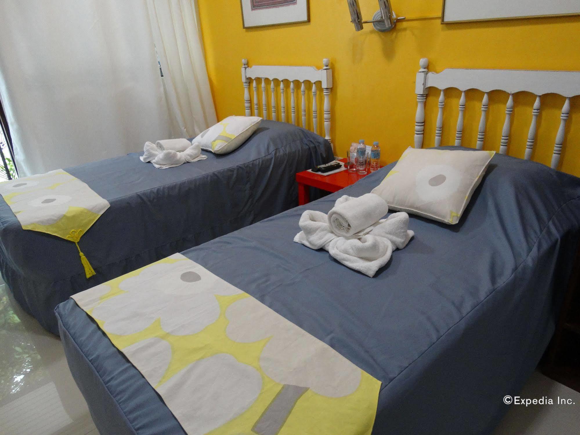 Casa Munda Bed & Breakfast Davao Exterior photo